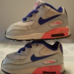 Baby girl size 4c Nike air max shoes